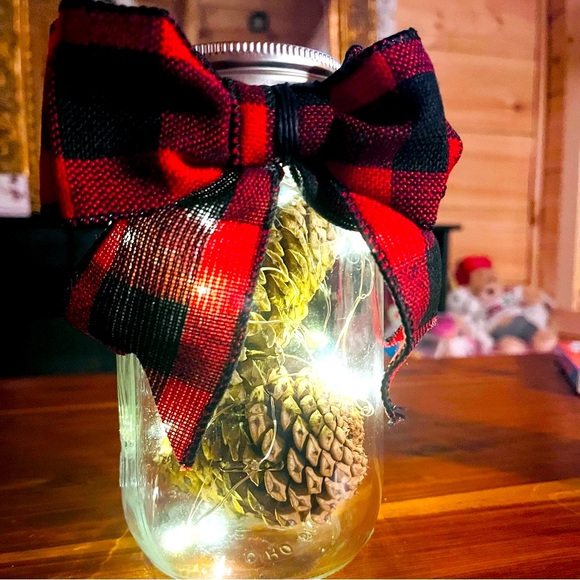 New* Rustic Farmhouse Decor Pinecone FairyLight Mason Jar Buffalo Plaid - Picture 11 of 12